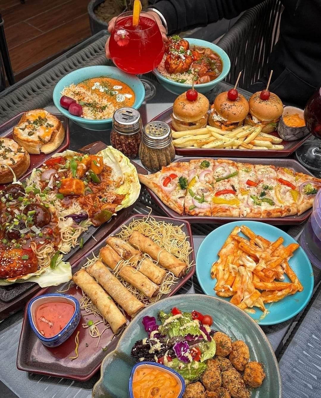 Private party catering in Delhi